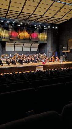 9.A na koncertě vážné hudby